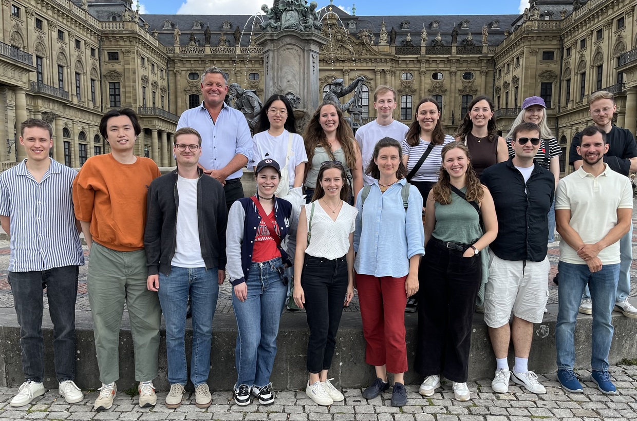 Team Professor Mädche