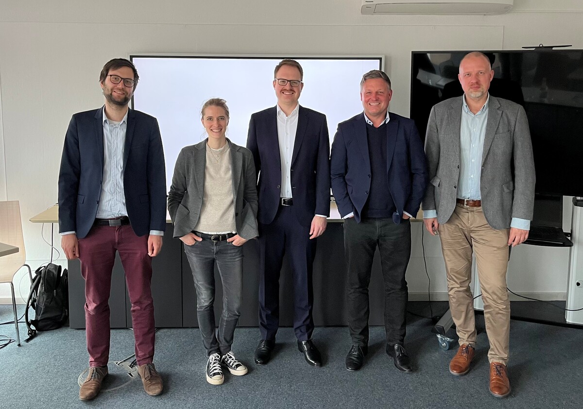 Successful PhD defense by Moritz Langner